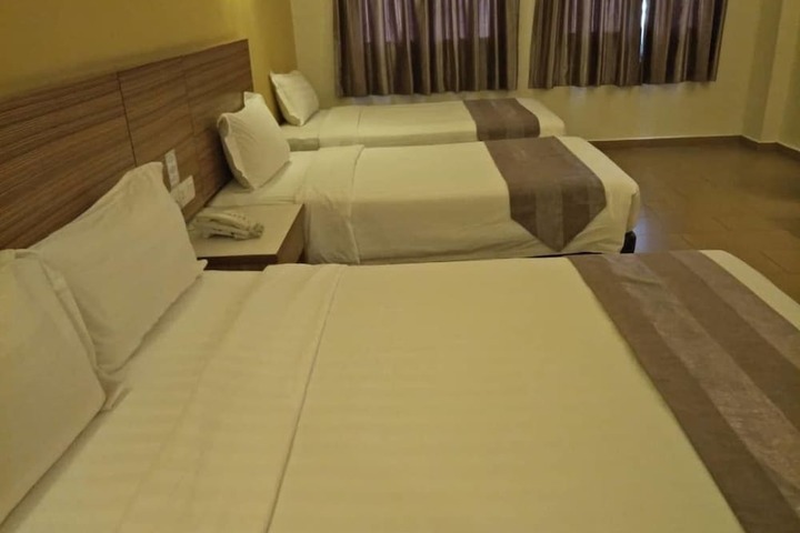 Room 16 of 59