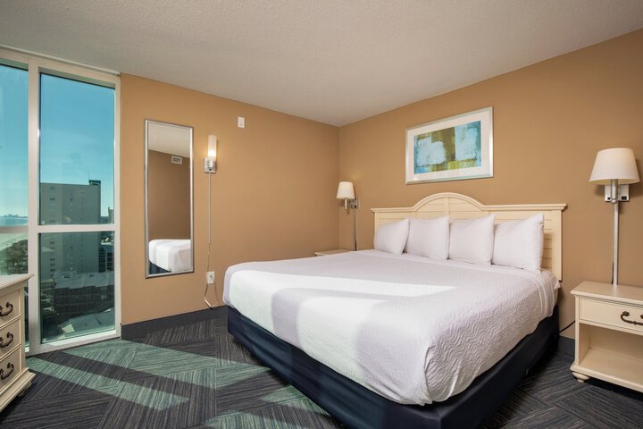 1 Bedroom Suite Murphy Bed Ocean View (15 of 70)