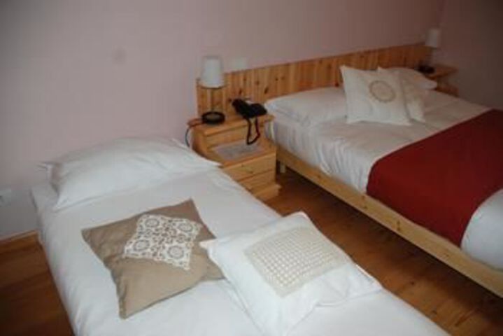 Room 15 of 39