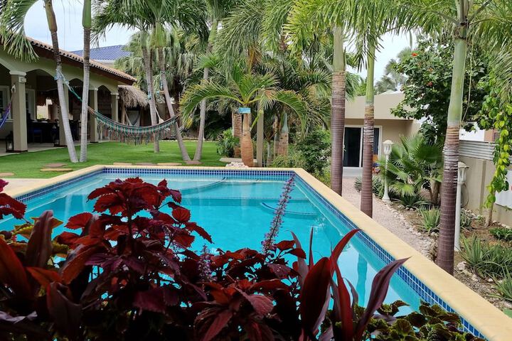 Photo of Hibiscus Beach House