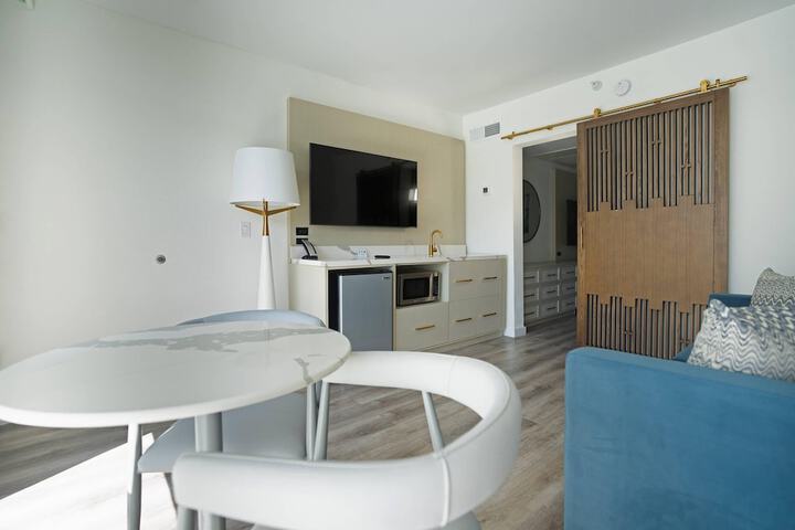 Room 22 of 58