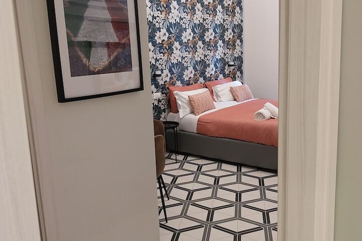 Room 19 of 37