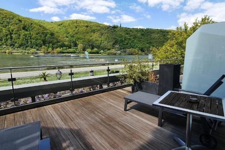 Terrace/Patio 27 of 42