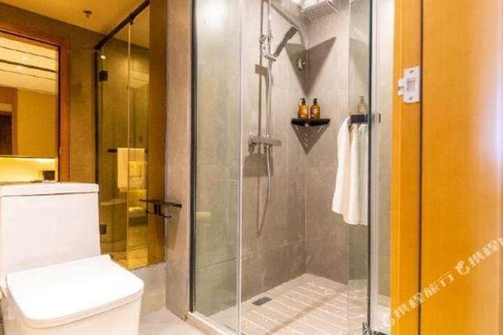 IU Hotel (Huangguang store Xining)