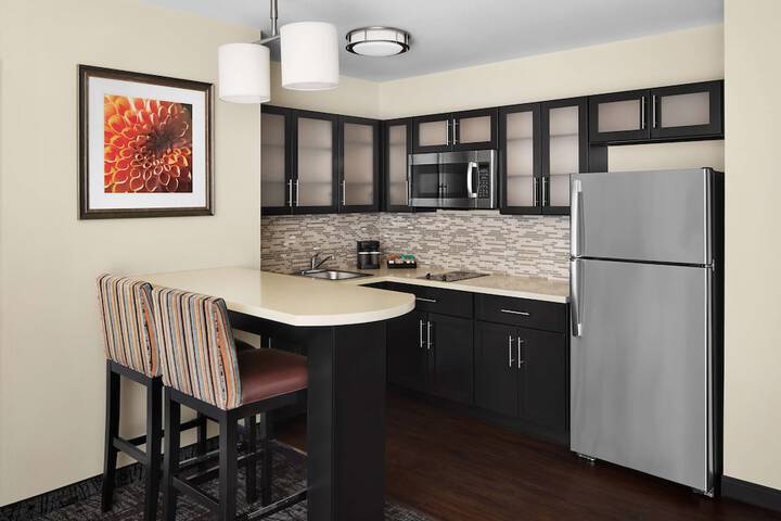 1 King Bed Studio Suite (14 of 15)