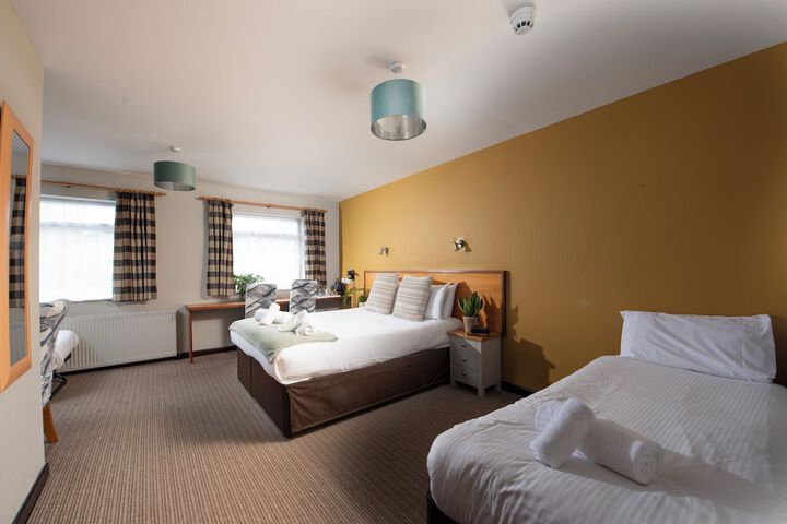 Room 30 of 62