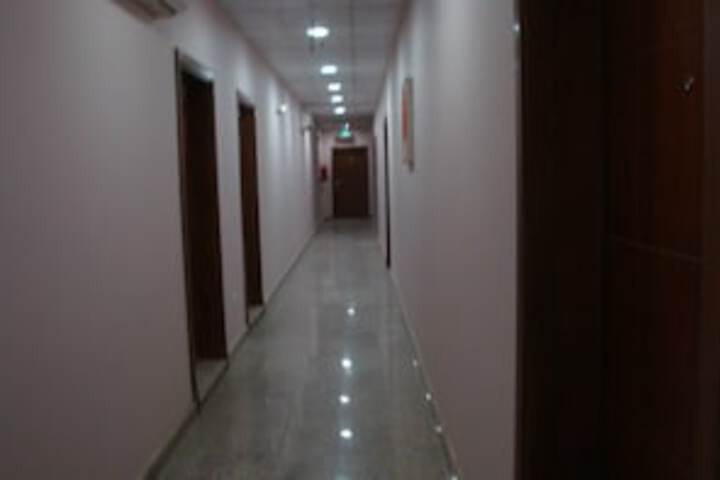 Ballroom/Hall 6 of 7