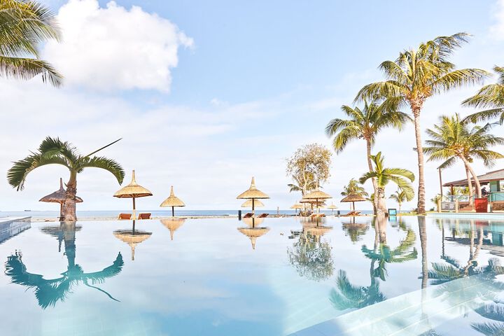 Pools & Facilities