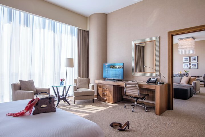 Room 22 of 142