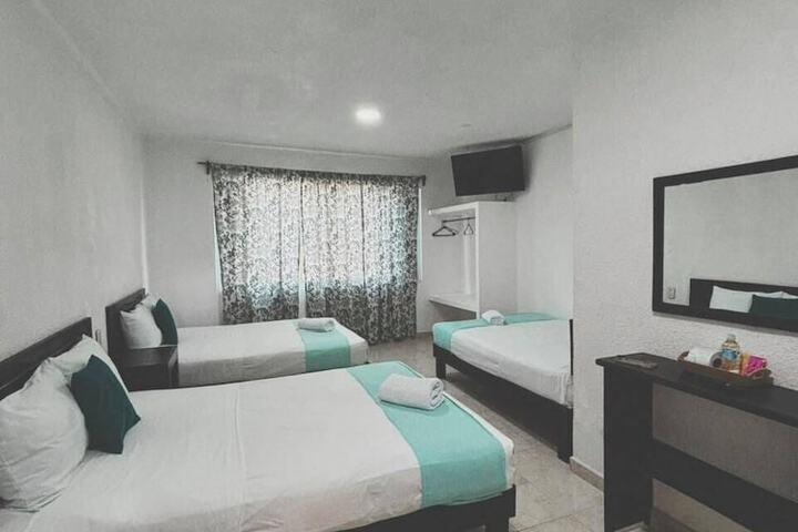 Room 10 of 25