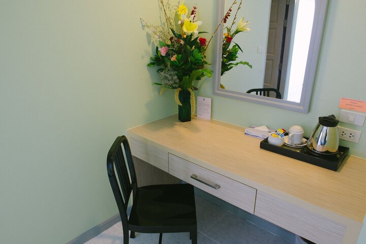 Room 14 of 83