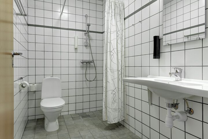 Room 40 of 69