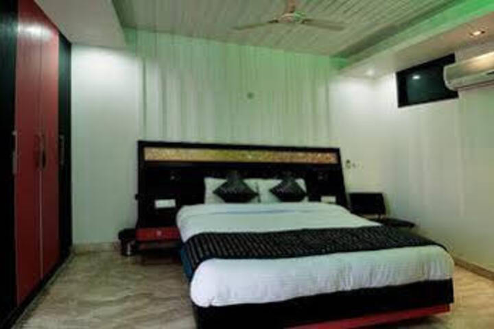 OYO ROOMS HOTEL ATITHEE RESIDENCY