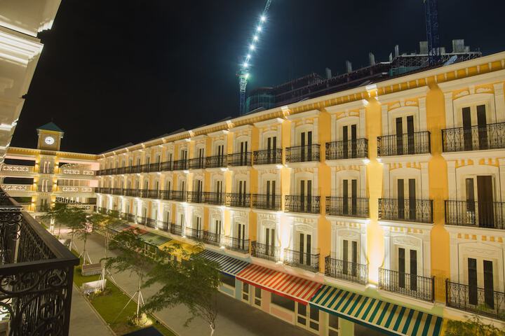 Hotel 116 of 132