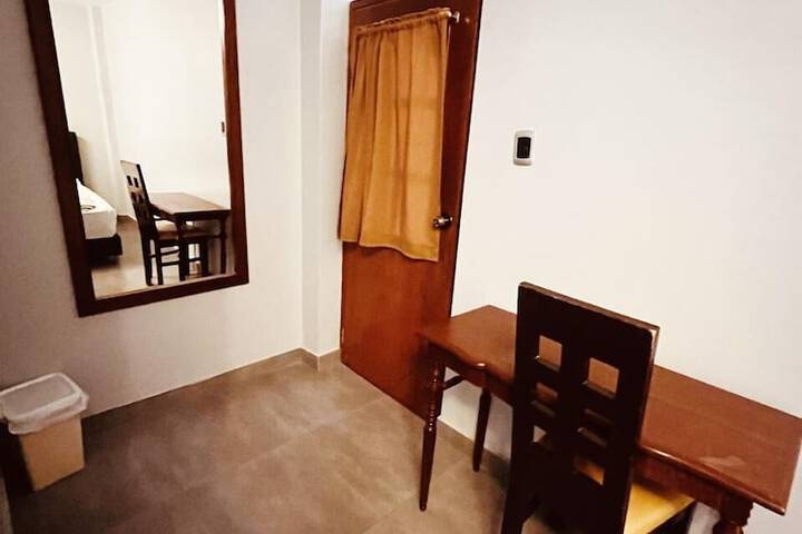 Room 6 of 19