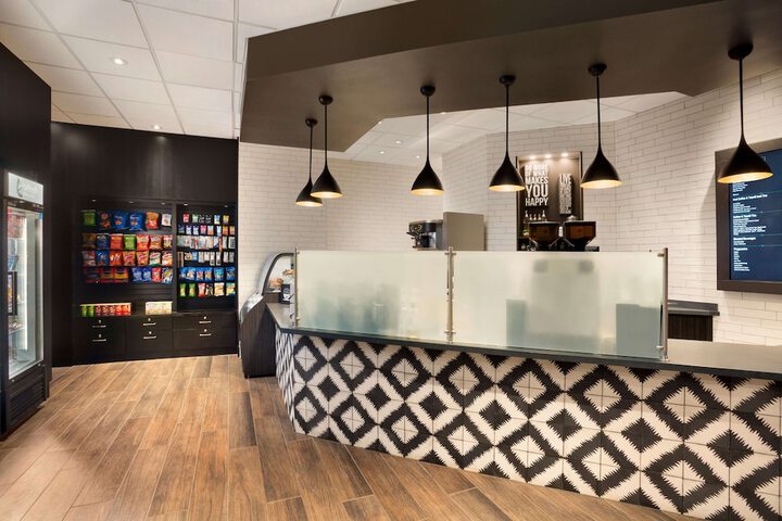 Coffee shop