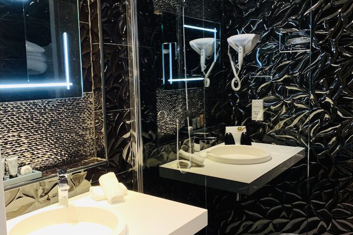 Clean Restrooms