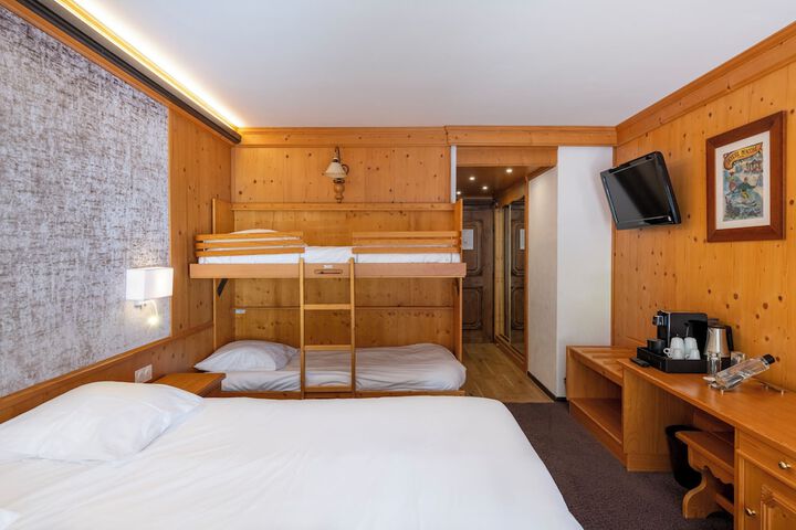 Room 40 of 89