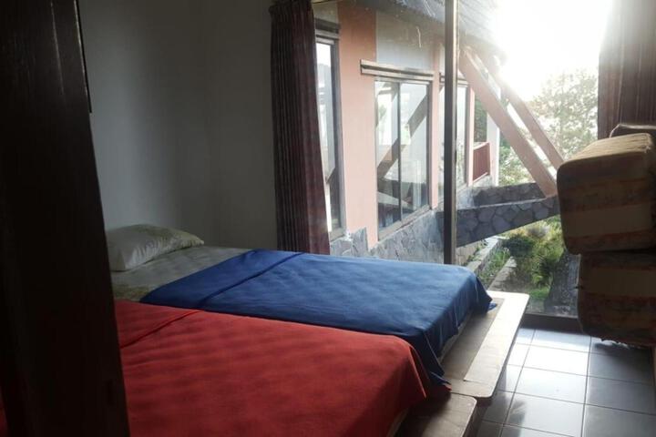 Room 7 of 26
