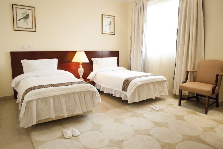 Room 4 of 22