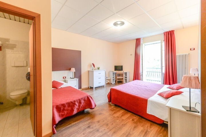 Room 7 of 50
