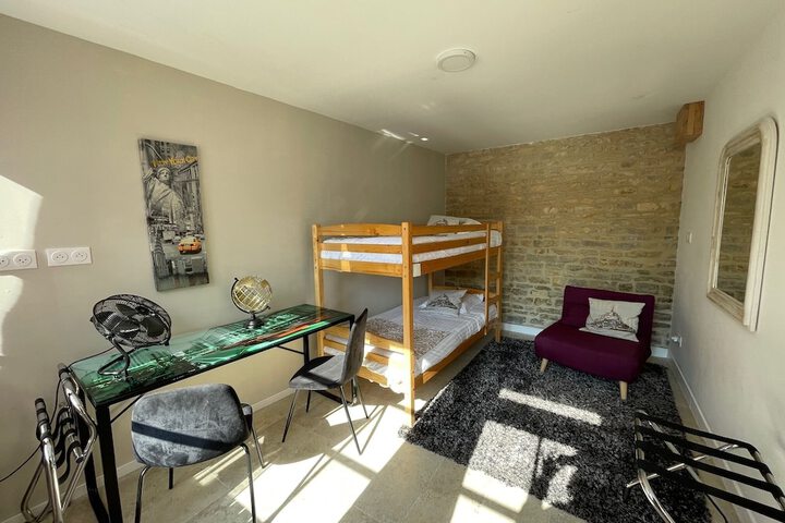 Room 50 of 137
