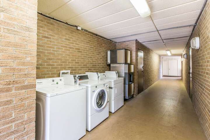 Hotel Interior 6 of 105