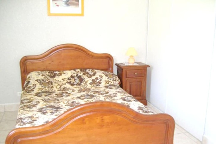 Photo of House With 3 Bedrooms in Arthez-dasson With Wonderful Mountain View and Furnished Garden