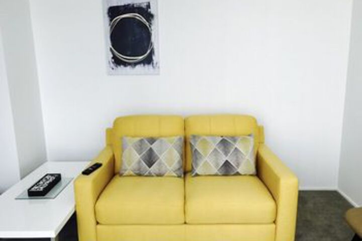 Room 15 of 21