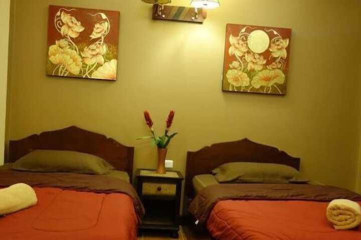 Room 30 of 40