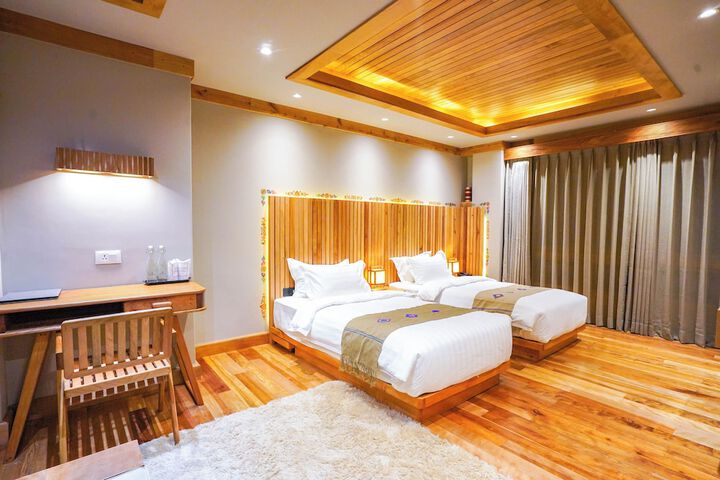 Room 7 of 23