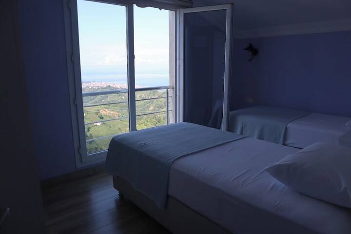 Room 3 of 14