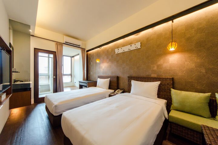 Room 18 of 116
