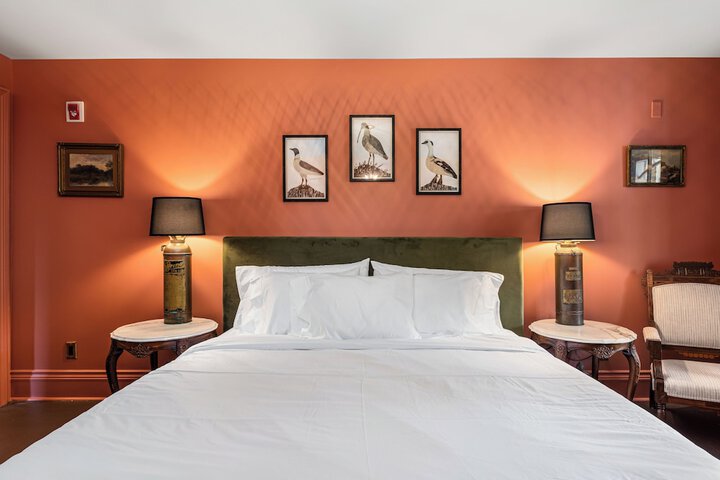 Room 3 of 22