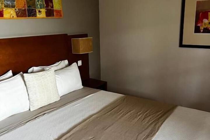 Room 6 of 39