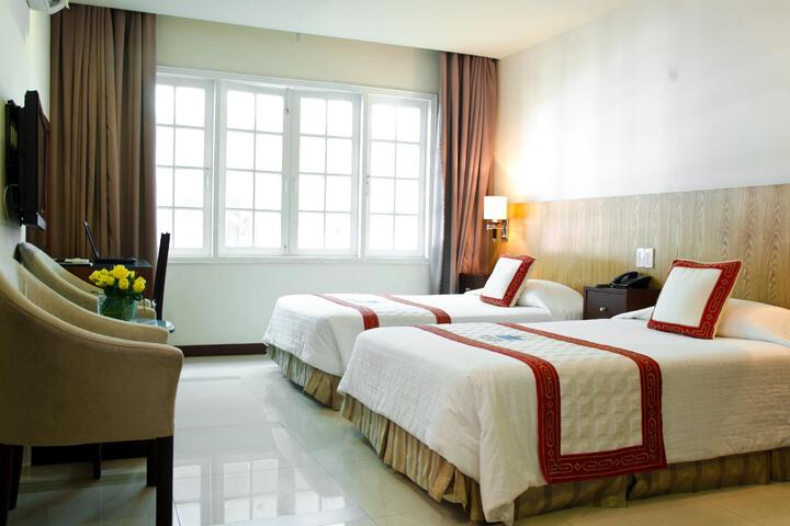 Room 47 of 72