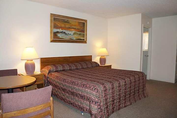 Room 19 of 39