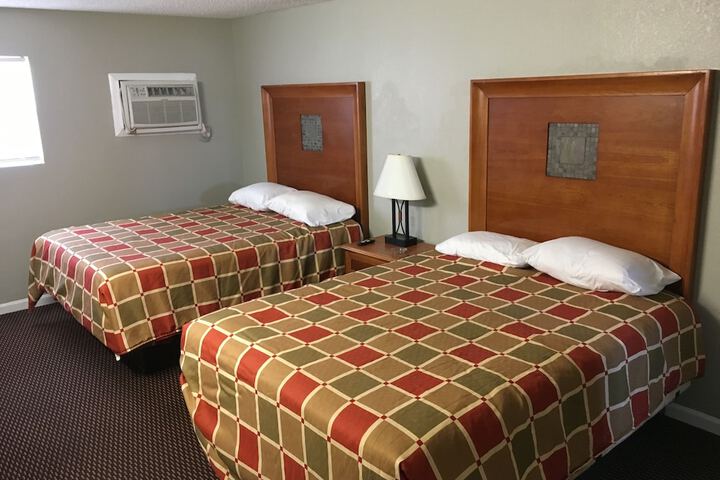 Red Carpet Motel in Edmond, OK