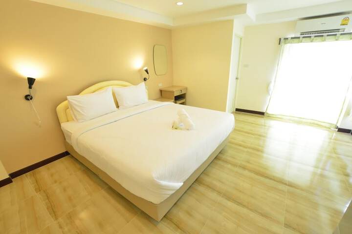 Room 7 of 54