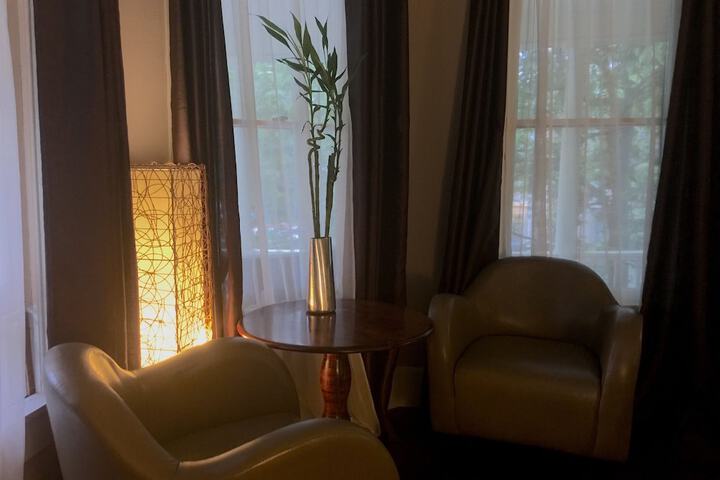 Room 4 of 135