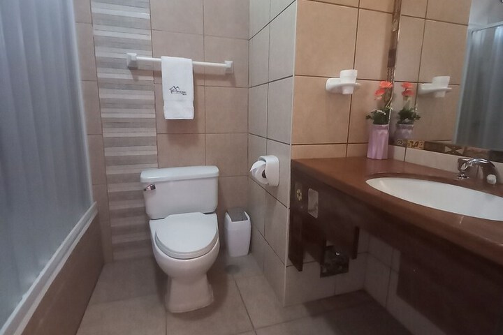 Room 18 of 26