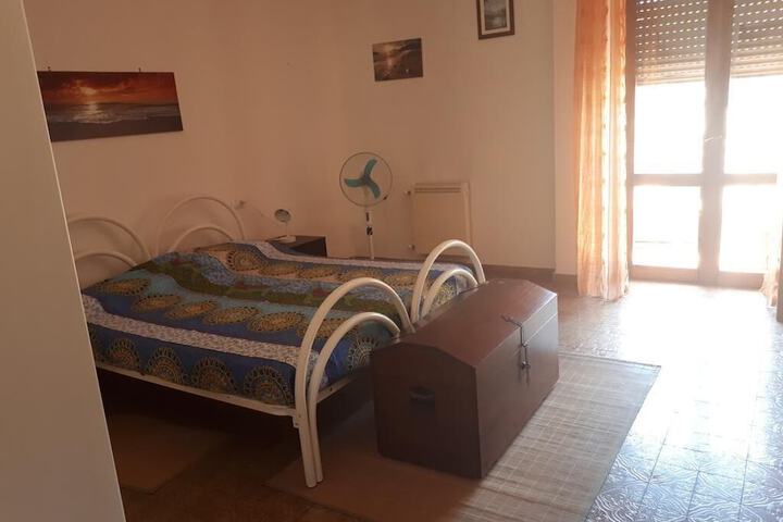 Room 7 of 13