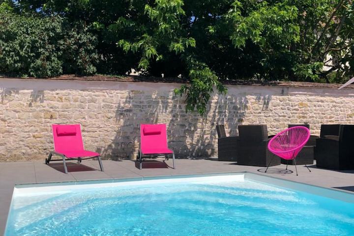 Pool 38 of 62