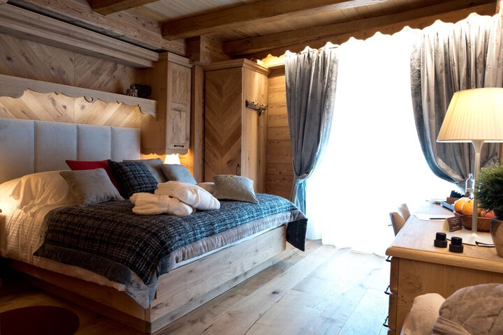 Room 11 of 55