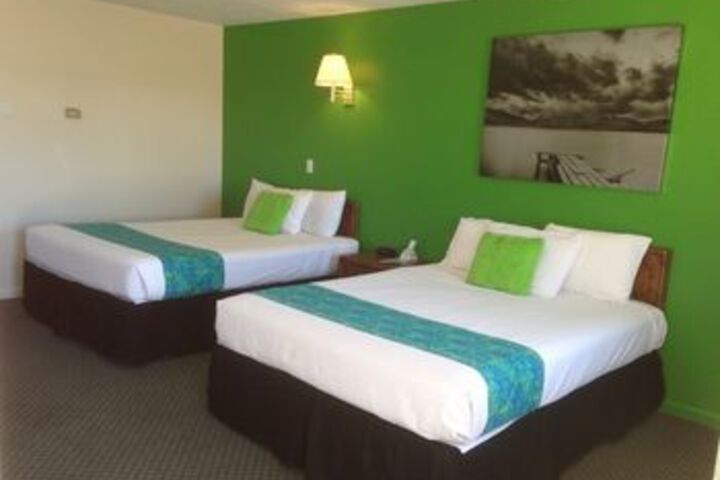 Room 2 of 9