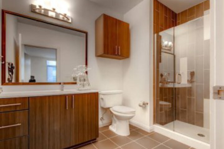 Suite 3 of 39