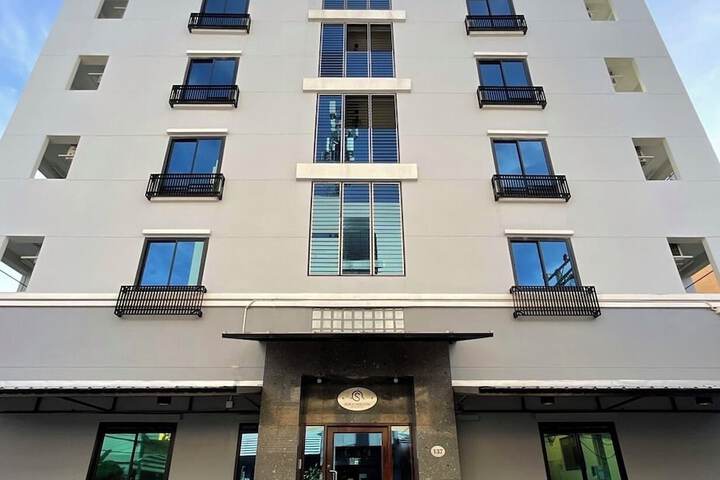 Suksomboon Residence