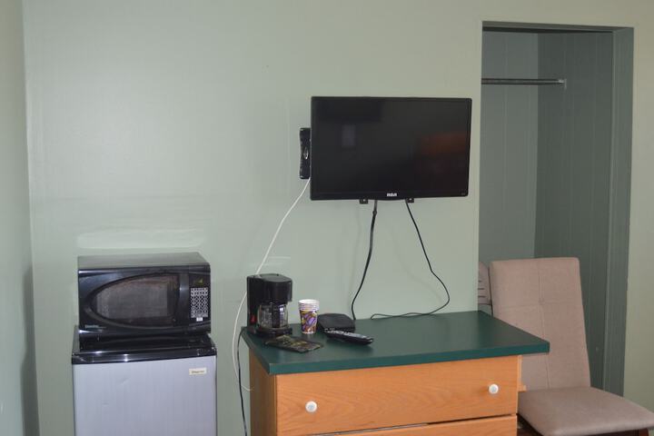 Room 8 of 25