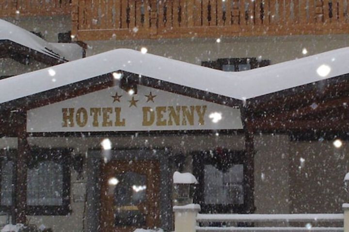 Hotel 67 of 76