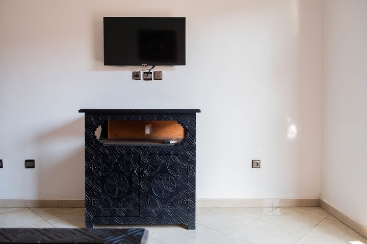 Room 48 of 63